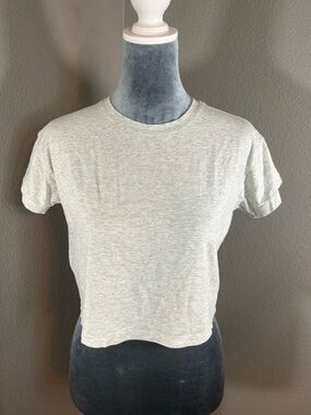 Lululemon Light Gray Women’s Crewneck Cropped Tee Size S